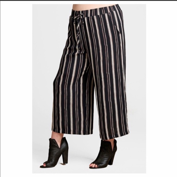 NEW MADE IN USA WIDE LEG ANKLE PANTS!! - Picture 6 of 7